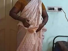Indian Hot Mallu Aunty Nude Selfie And Fingering For  father in law
