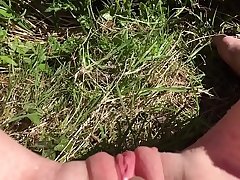 gracies garden piss
