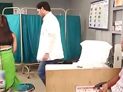 Doctor do sex with patient
