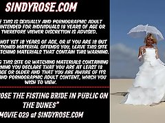 Sindy Rose the fisting bride in public on the dunes