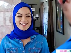 Petite slut arab fucked by two big men