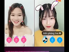 Thư Pitar livestream Uplive