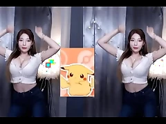 Jeehyeoun titillating dance #2