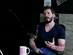 O medo do pau não subir na gravação, gravou pouco pornô gay, faz terapia, e o fetiche louco... - Arthur Aily (SHEER/RED)
