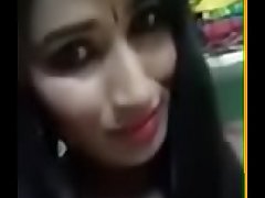 Hot Desi indian shweta showing boobs to her bf mms